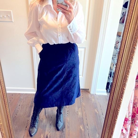 Vintage Dresses & Skirts - NWT Deadstock vintage navy blue corduroy skirt size small